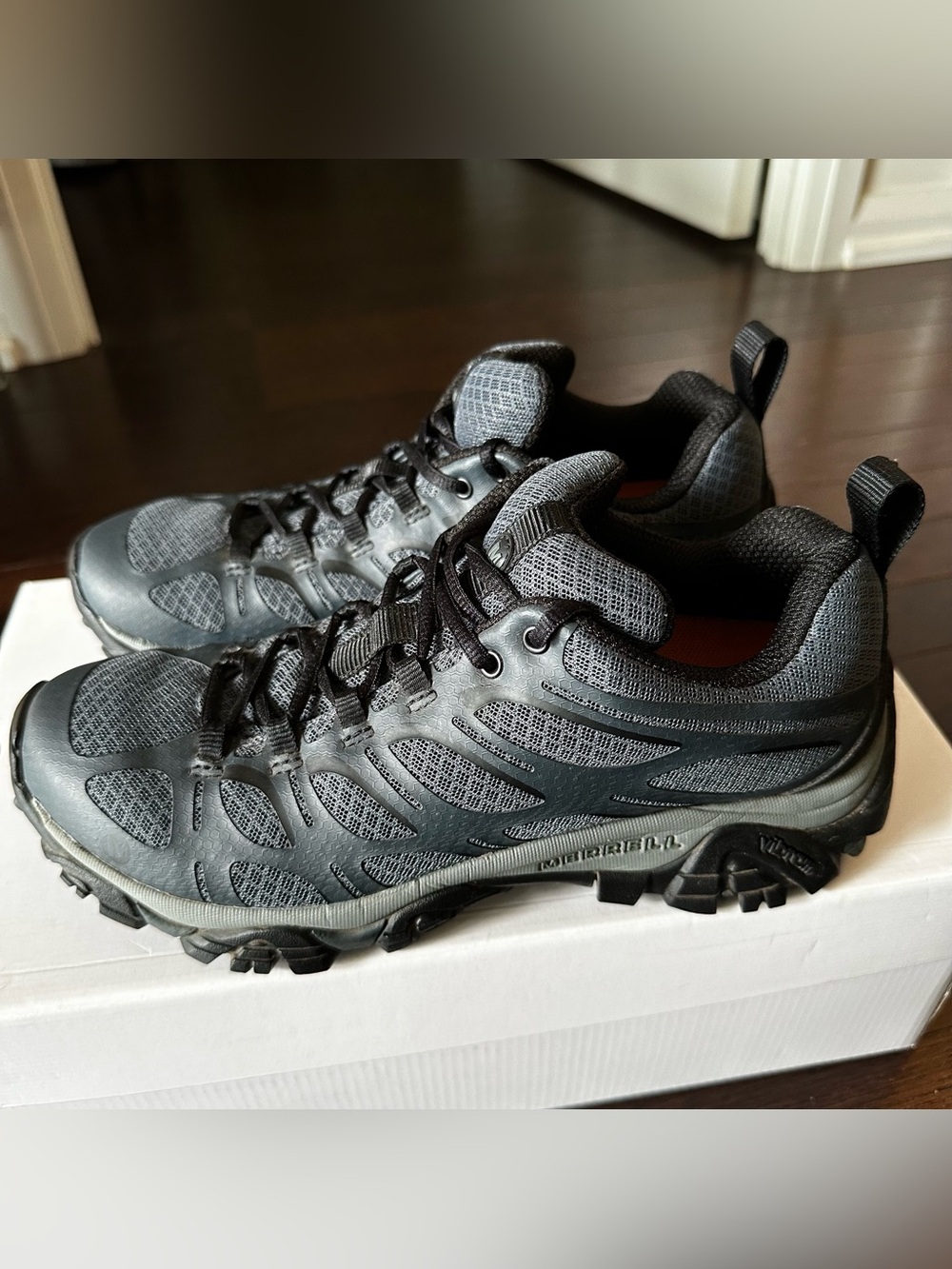 MERRELL MOAB EDGE DARK SLATE SIZE 8 MEN'S LOW RISE TRAIL HIKING SHOES